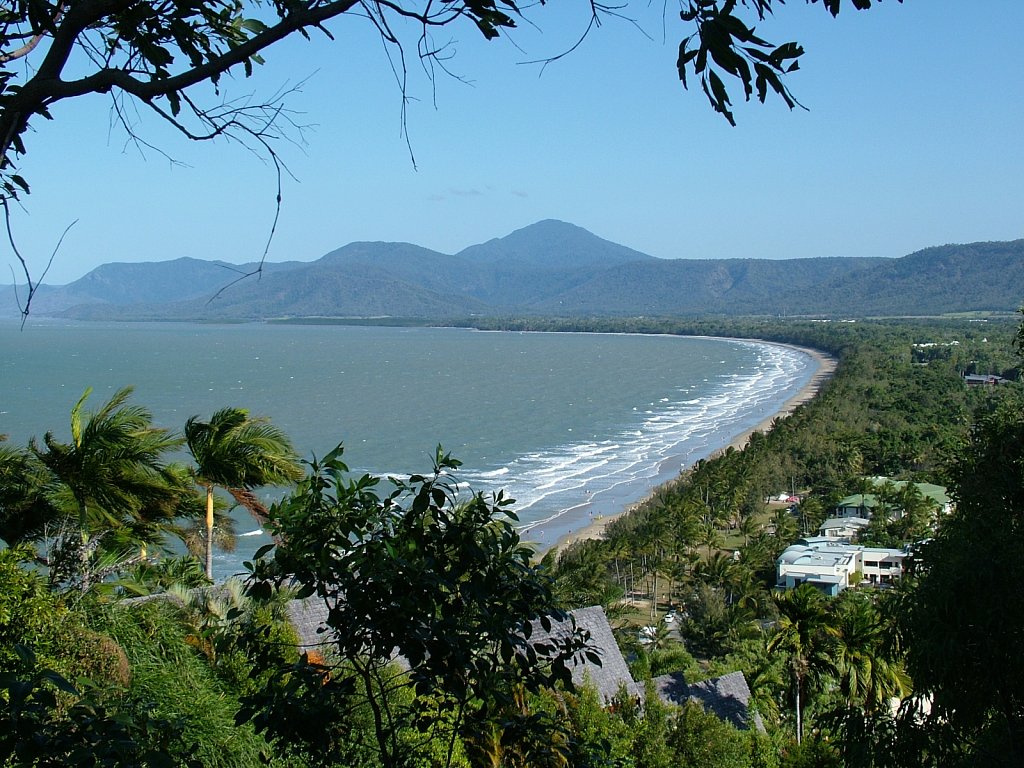 4-Mile-Beach-Port-Douglas.JPG