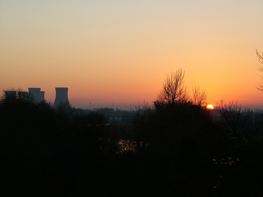 Drakelow-Power-Station-Sunset.JPG